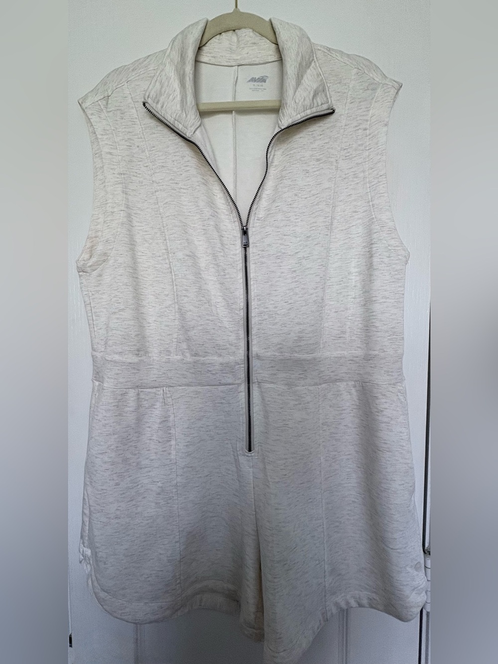 AVIA Sleeveless Light Heathered Zip Front Romper